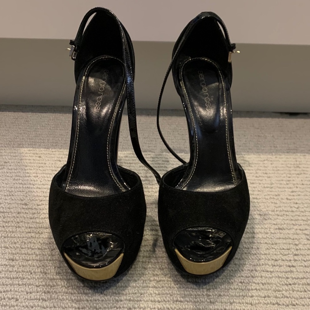 Sergio Rossi Heels with Ankle strap size 39